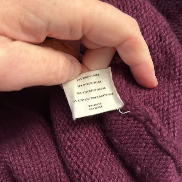 Sparrow (Anthropologie) burgundy women’s wool cardigan size small - Picture 4 of 4